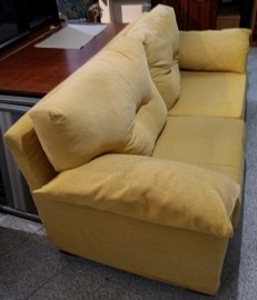 SOFA AMARILLO CREMA 2 PLAZAS (1)